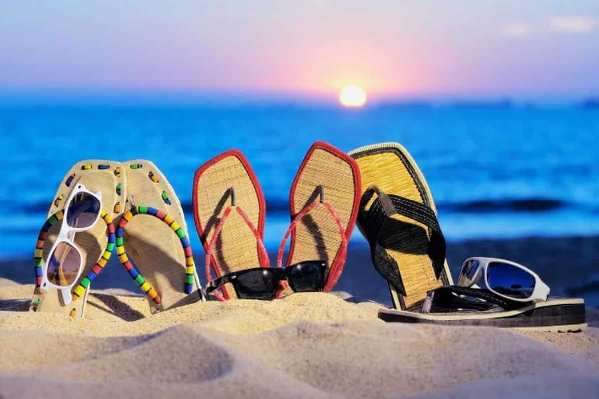  The Purchase Price of Decorated Sandals + Advantages and Disadvantages 