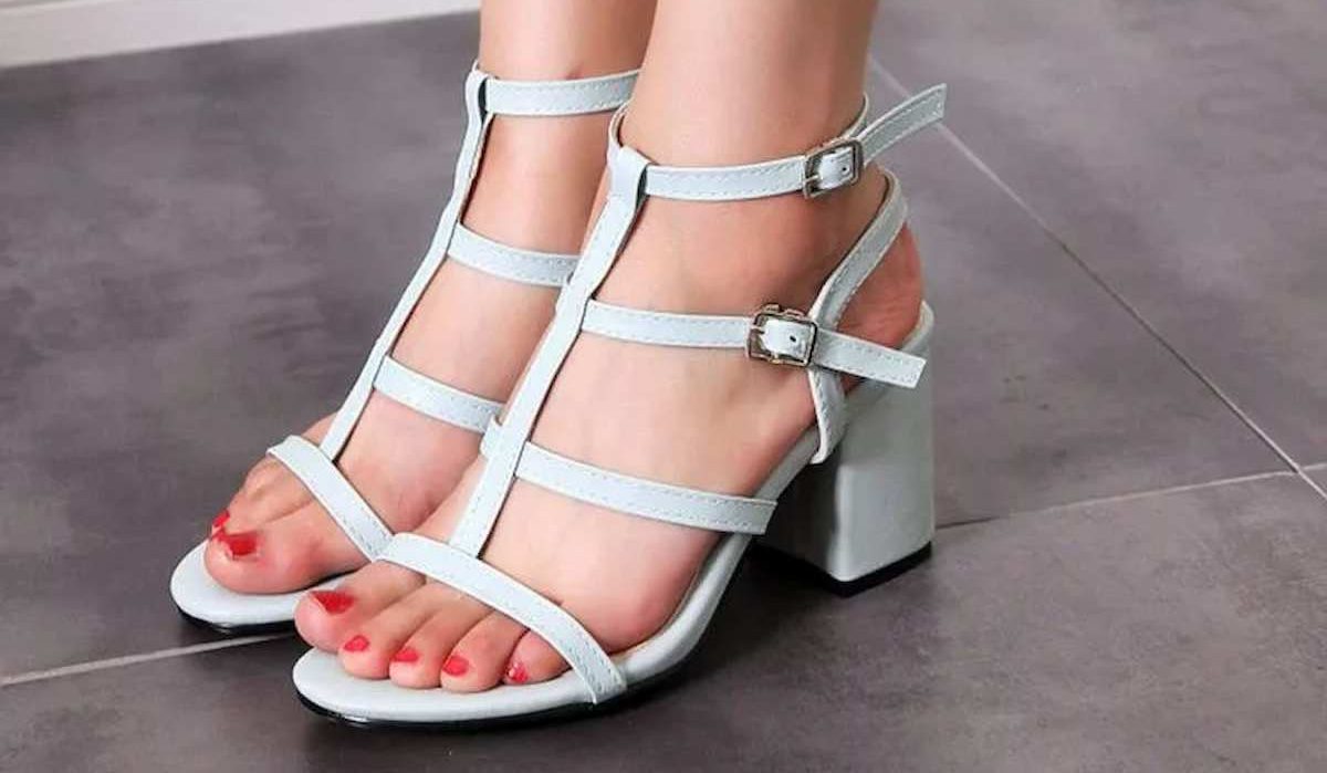  High heels sandals Purchase Price + Photo 